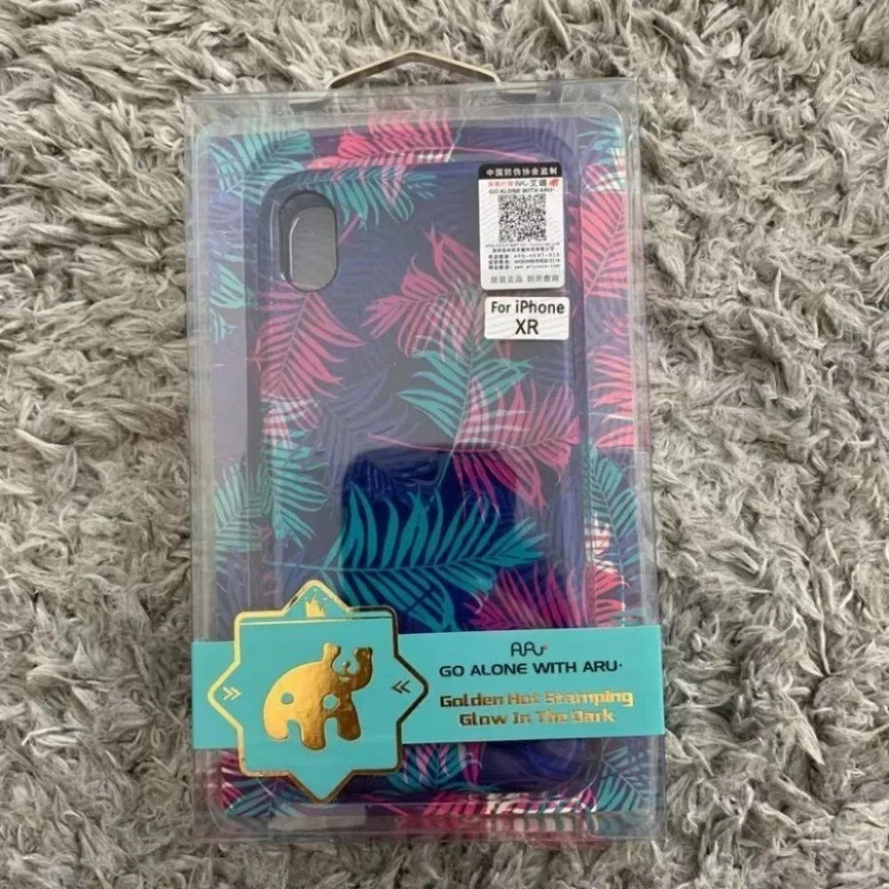 NEW iPhone XR Floral leaf case